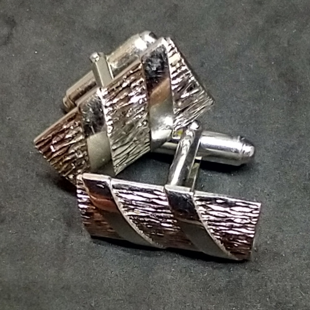 Anson Cufflinks silvertone vintage silvertoned